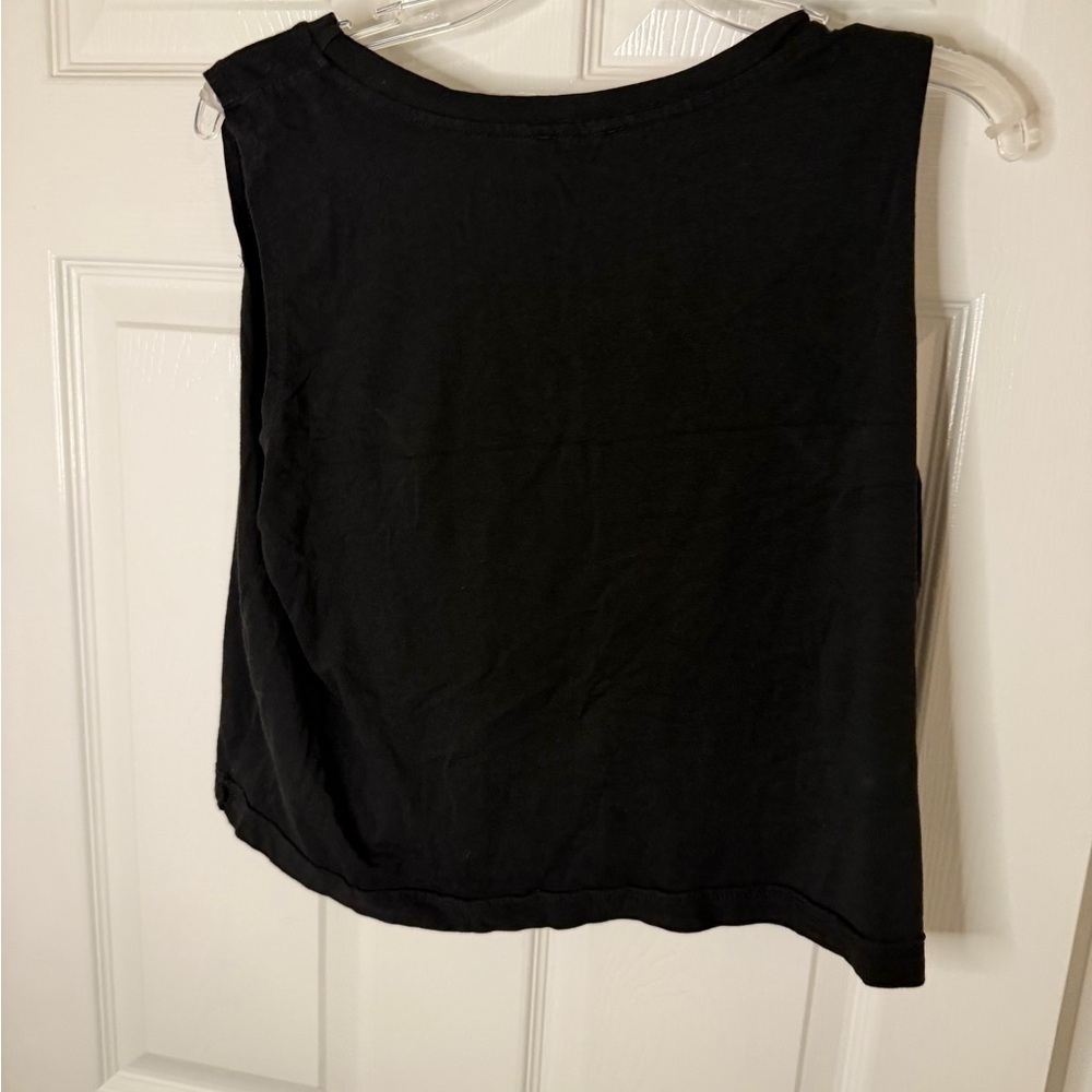 Pink Lily Sleek Black Muscle Tee - Picture 3 of 3
